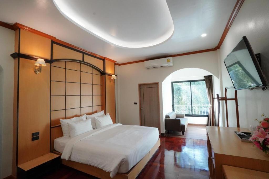 Siam River Resort Chaiyaphum Exterior foto