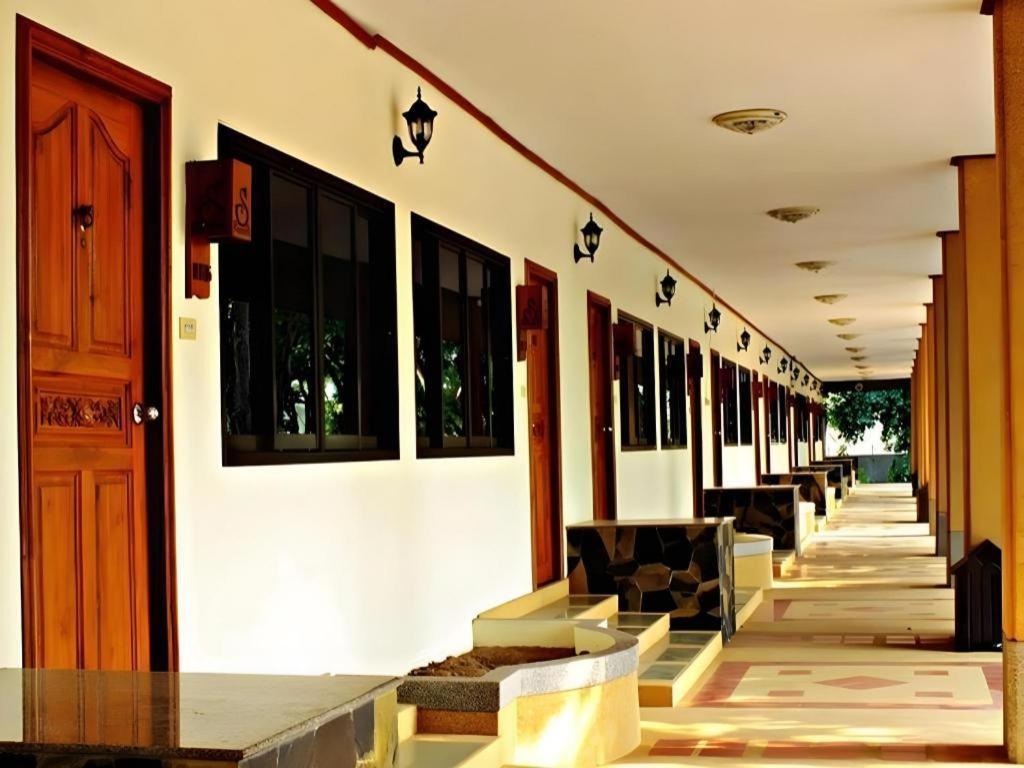 Siam River Resort Chaiyaphum Exterior foto